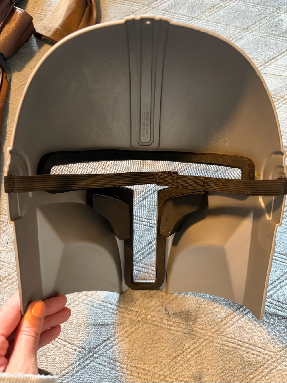 Disney Kids Brown and Silver Mandalorian Costume with Helmet - Picture 4 of 4